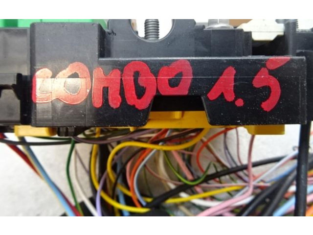 Блок управления двигателем Блок управления 9804848580   Opel Combo E