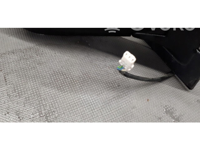 Zpětné zrcátko Nissan Serena 2014