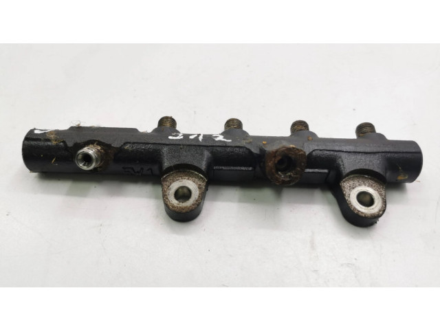 Vstřikovací lišta 175210651R, 8201225030 Nissan Juke I F15 pro naftový motor 1.5