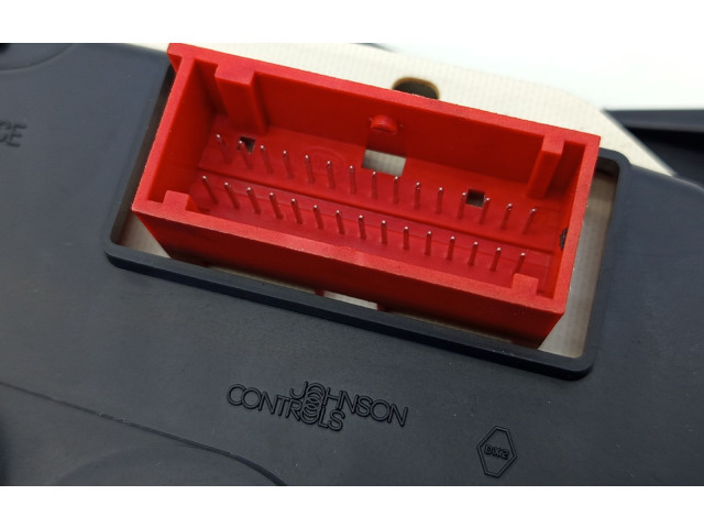 Панель приборов 8200451342, 28112589-1   Renault Clio II       