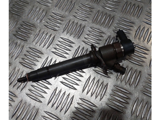 Форсунка 8658352    Volvo V70   