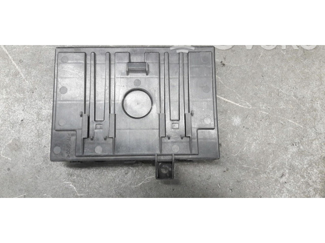 Блок комфорта 8v5115k600 Ford Fiesta