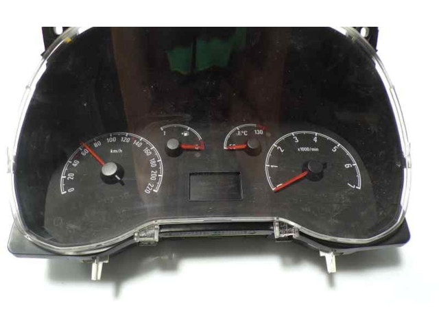 Панель приборов    Opel Combo D       