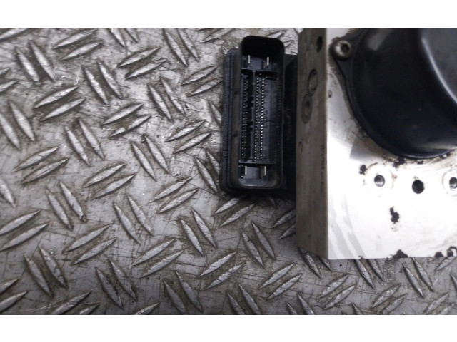 Блок АБС    Volvo  V70  2000 - 2004 года