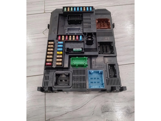 Блок комфорта 9819850080 Peugeot 2008 I