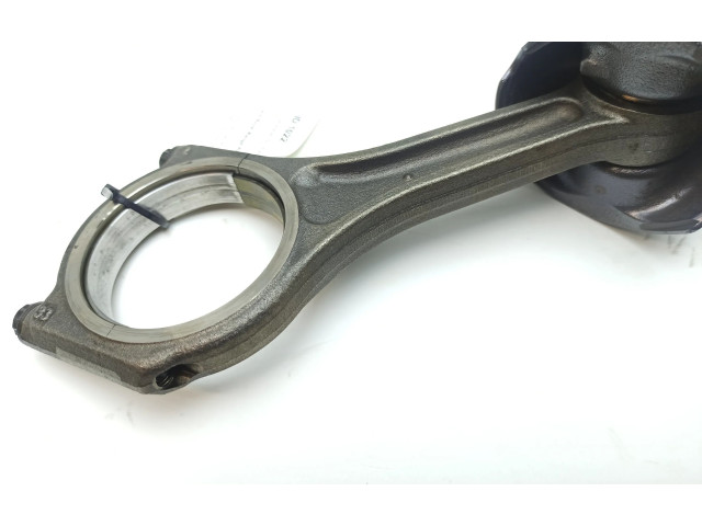 Поршень с шатуном 306DT H268X Land Rover Range Rover Sport L494