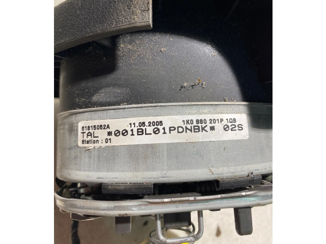 Подушка безопасности водителя 1K0880201P, 61815052A Volkswagen Golf Plus
