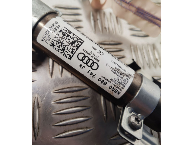 Боковая подушка безопасности 8R0880741J Audi Q5 SQ5