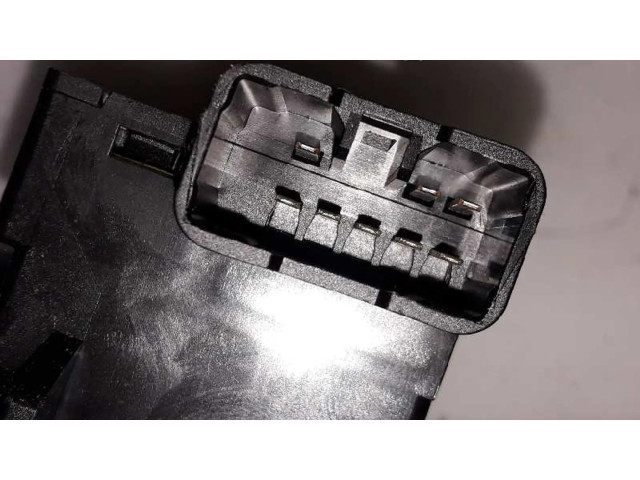 Ручка стеклоочистителей    Jeep Grand Cherokee (WJ)