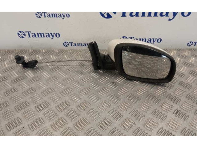 Зеркало электрическое Skoda Fabia Mk2 (5J) 2007 - 2014 года