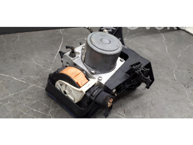 Блок АБС 52017387   Jeep  Renegade  2014 -  года