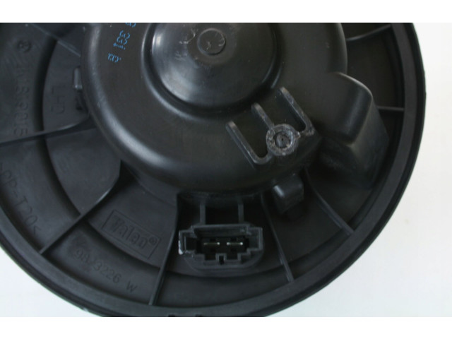 Вентилятор печки 1K1819015 Skoda Octavia Mk2 (1Z)