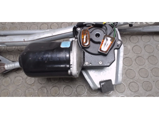 Моторчик дворников 93390344, 06270045    Opel Meriva A