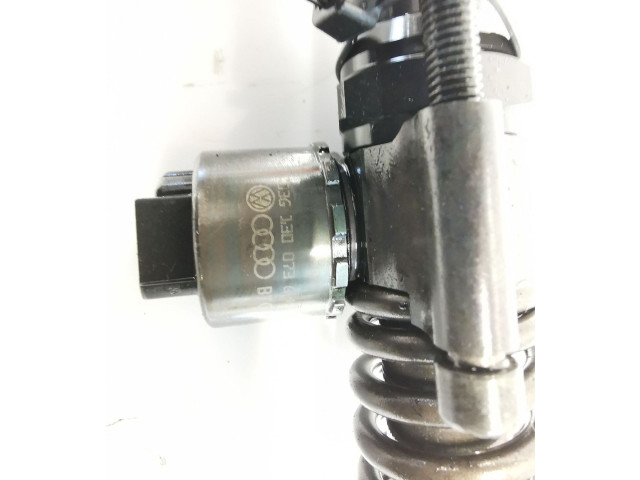 Форсунка 03G130073BX, 0414720404    Audi A3 S3 8P  BKD,CFHC 