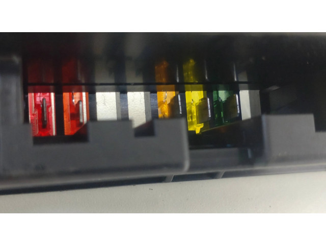 Pojistková skříňka 6957330, 61146957330 BMW 5 E60 E61 2008