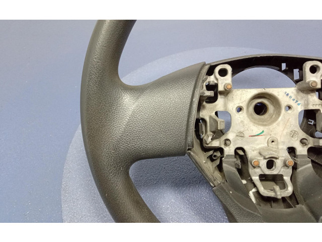 Volant Mitsubishi Space Star 2013