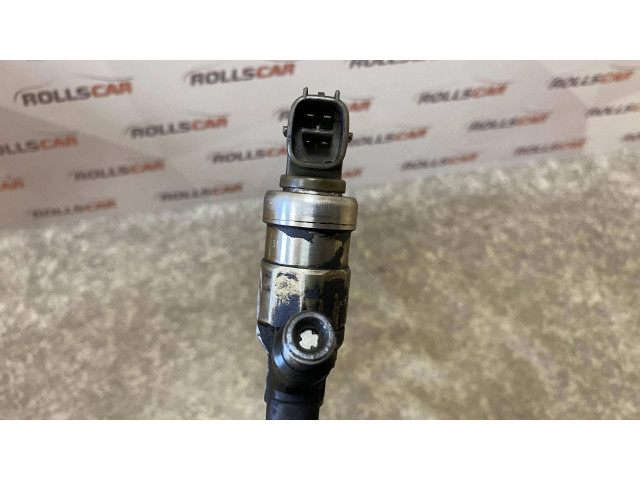 Vstřikovač 2367027020 Toyota Corolla E120 E130 pro naftový motor 2.0
