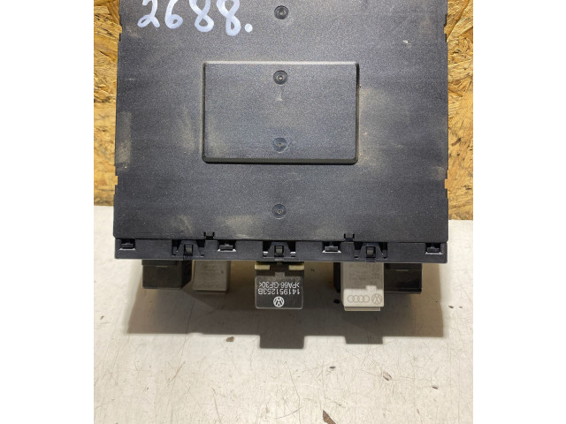 Блок комфорта 3C0937049D, F005V00525   Volkswagen Jetta V   