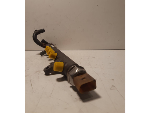 Топливная рампа 03L130089 Audi A6 S6 C6 4F