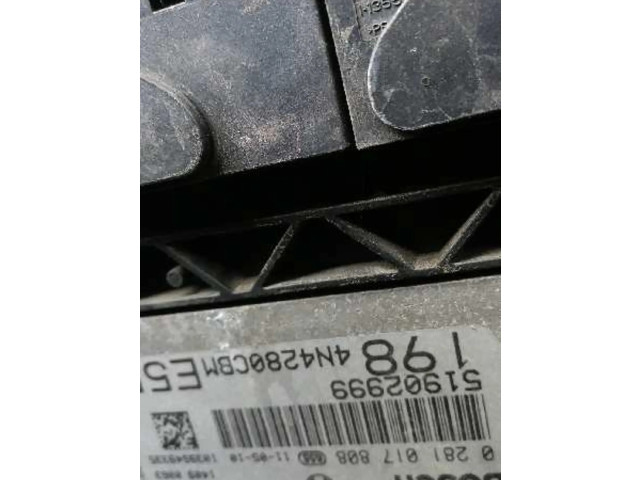 Блок управления двигателя 0281017808, 51902999198   Fiat Bravo