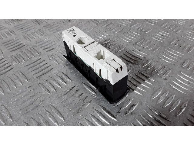 Дисплей    9366, 15000BF   Ford Mondeo MK I