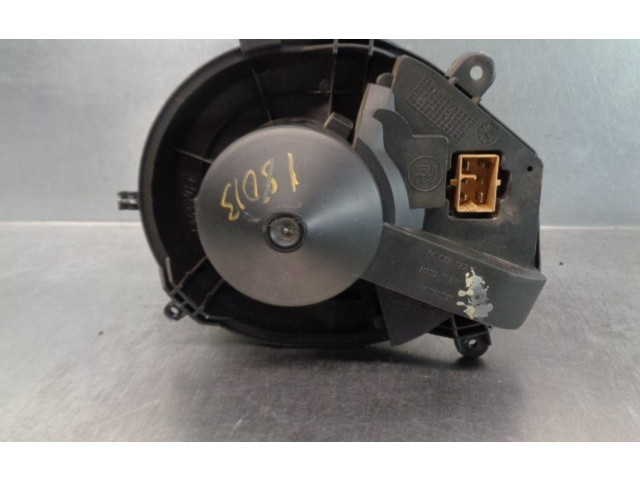 Вентилятор печки 8D1820021, 740221233F Volkswagen Passat Alltrack