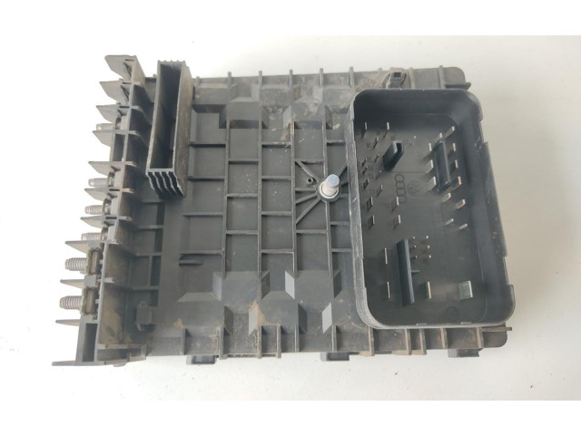 Блок предохранителей 1K0937125A Audi A3 S3 A3 Sportback 8P