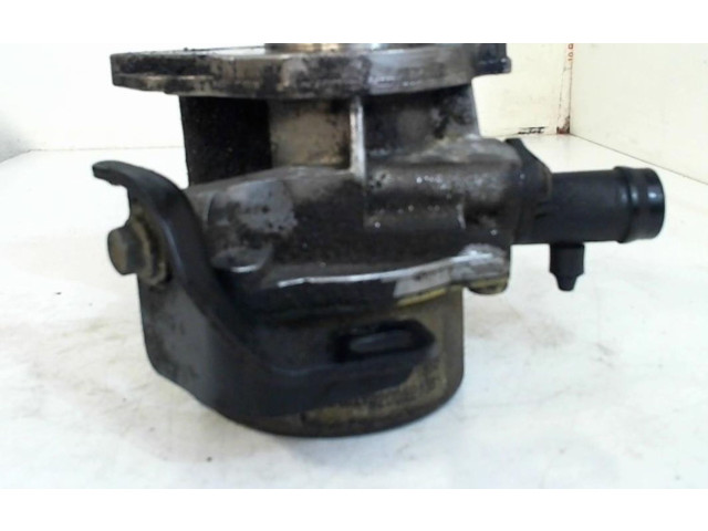 Вакуумный насос       Renault Clio III  2005 - 2012 года   