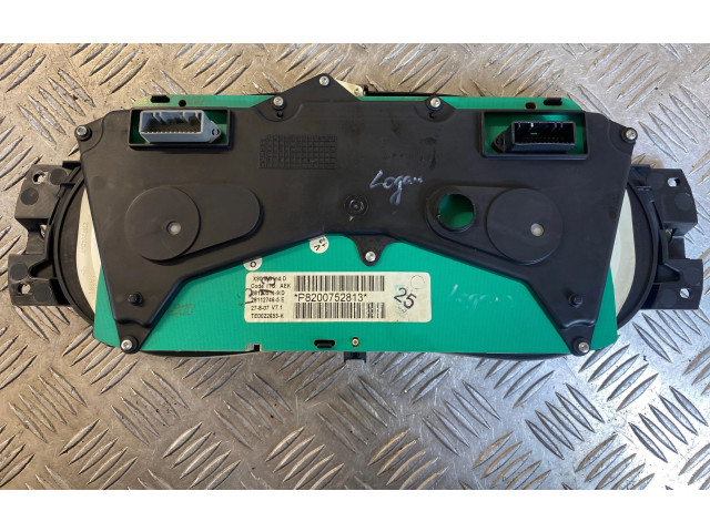 Панель приборов P8200752813, 281127465E   Dacia Logan I       