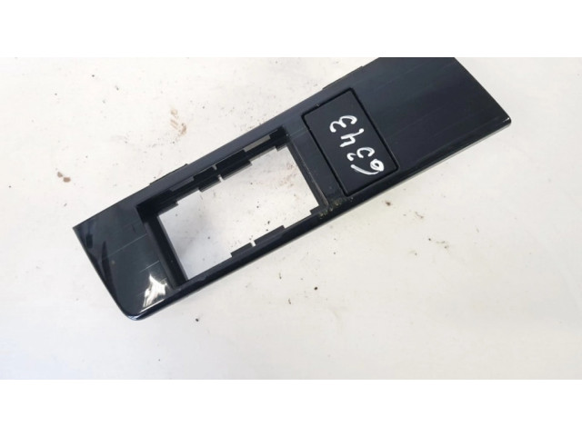 Другая деталь салона