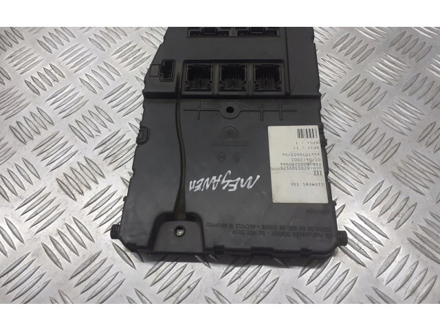 Pojistková skříňka 8200305575 Renault Megane 2002