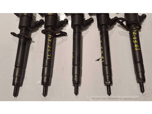 Форсунка 30777526 Volvo V70 D5244T4