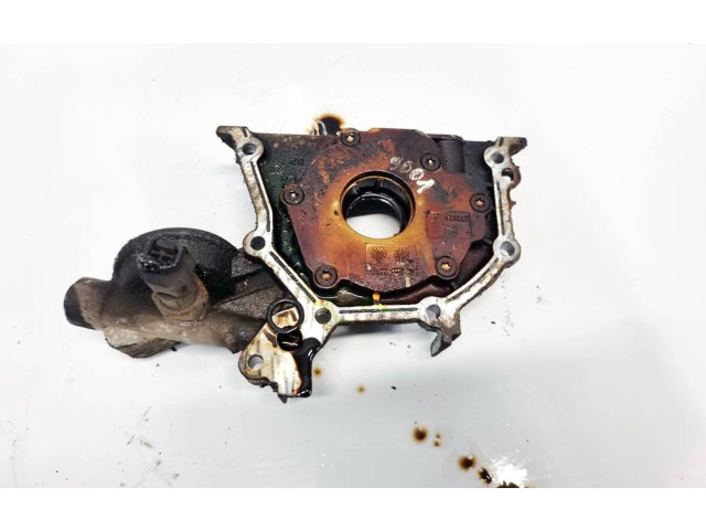 Масляный насос 702748, 26720800 Dacia Sandero