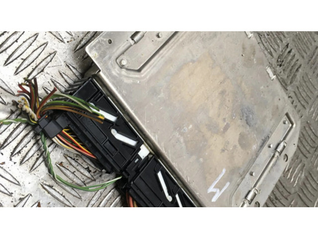 ESP (stabilumo sistemos) valdymo blokas