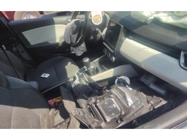 Блок АБС 476606267R   Renault  Clio V  2019 -  года