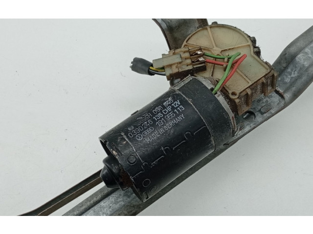 Моторчик дворников 191955113, 0390246135    Volkswagen Golf II