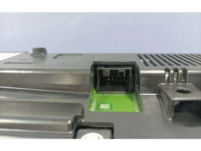 Přístrojová deska BMW 1 F40 2020 8709816, 8709816