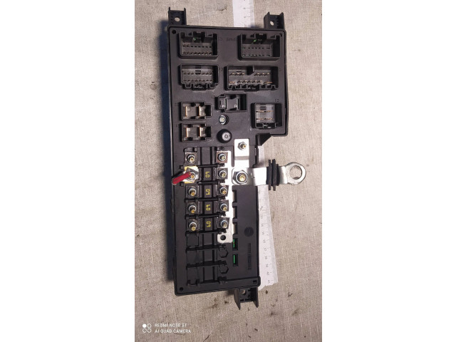 Блок предохранителей 8678449, 518788104   Volvo XC90    