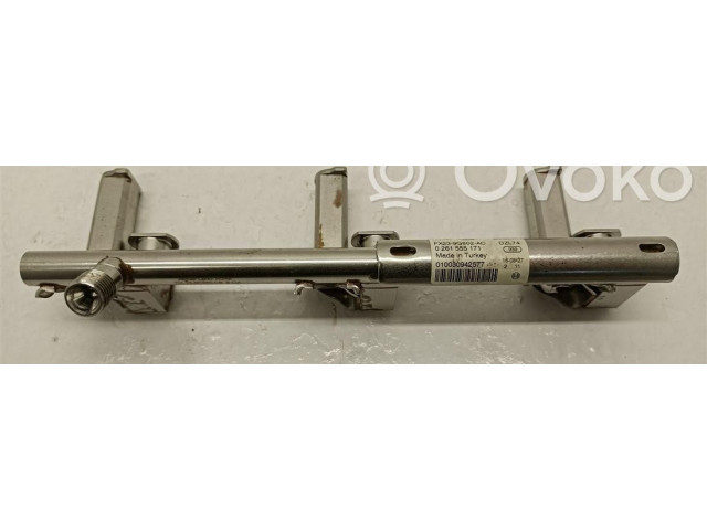 Vstřikovací lišta Jaguar F-Pace