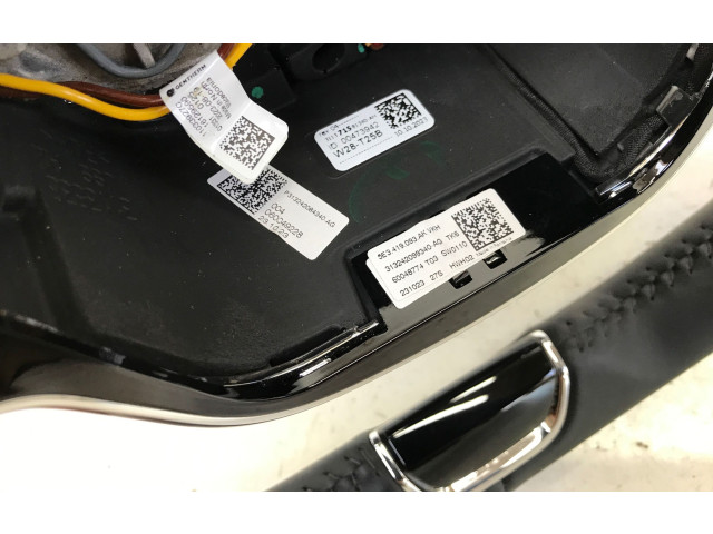 Руль Skoda Kodiaq  2017 - 2024 года 5E3419093AK      