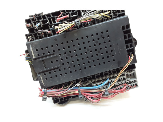 Блок предохранителей 9494343, 9494509 Volvo S80