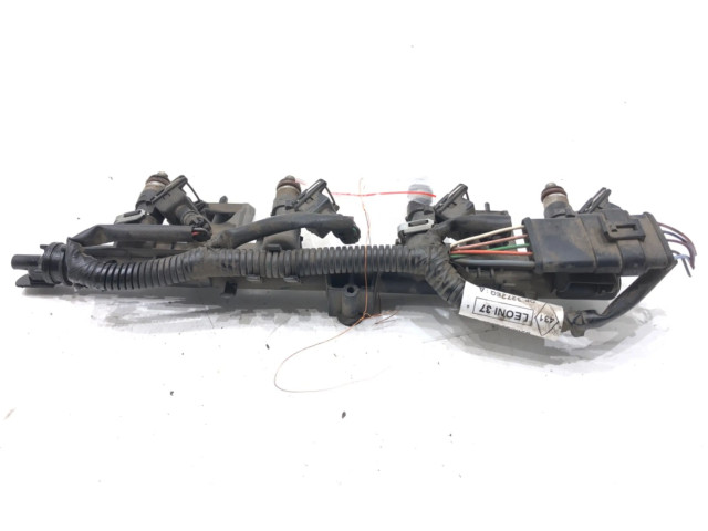 Топливная рампа 8200292590   Renault Clio IV  