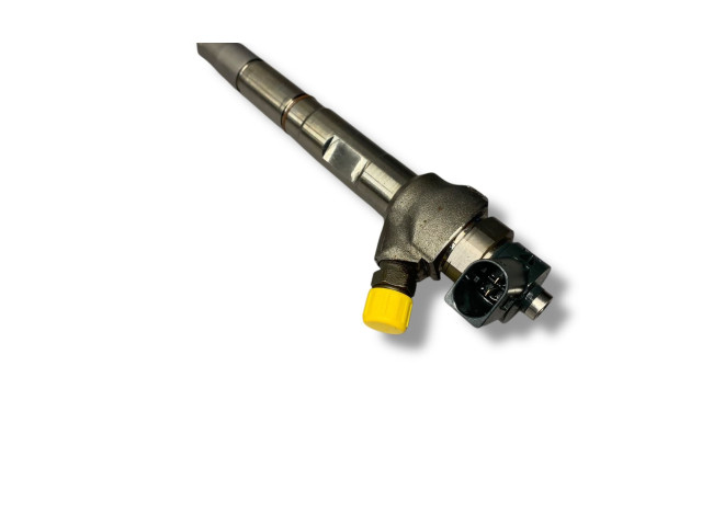 Форсунка 04L130277AC    Skoda Yeti (5L)  DFSA 