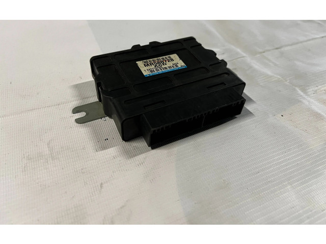 Блок управления MR580728, X4T71875H Mitsubishi Lancer