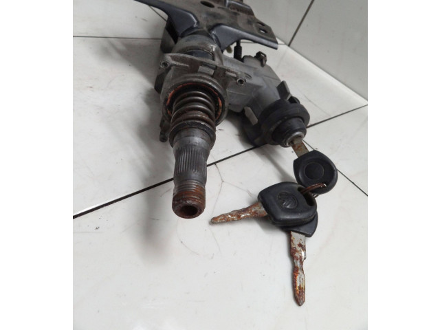  рейка  Колонка рулевая    Volkswagen Transporter - Caravelle T4 1991 - 2003 года