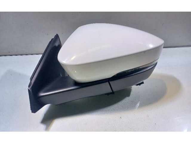 Зеркало электрическое Skoda Karoq 2017 - года