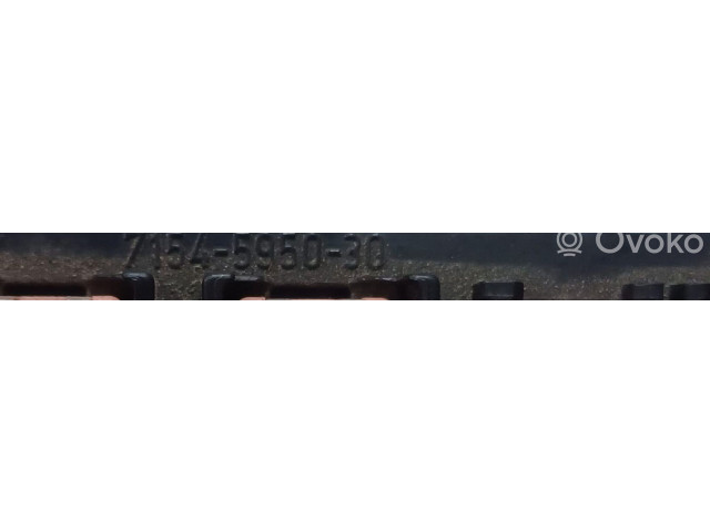 Блок предохранителей 7154-5950-30, 7154-5950-30 Ford B-MAX