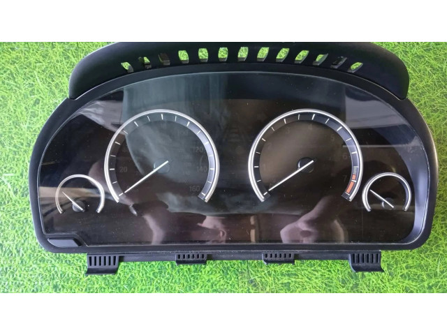 Přístrojová deska BMW 7 F01 F02 F03 F04 2011 17388410, 9232951