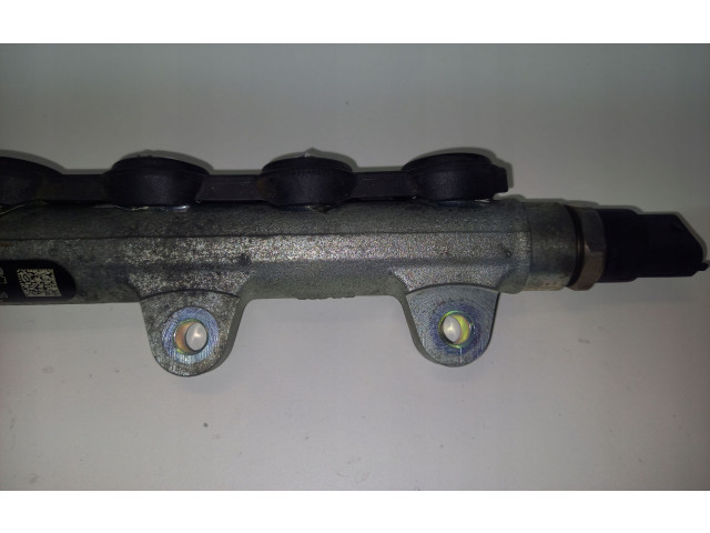 Vstřikovací lišta 0445214062 Nissan X-Trail T31