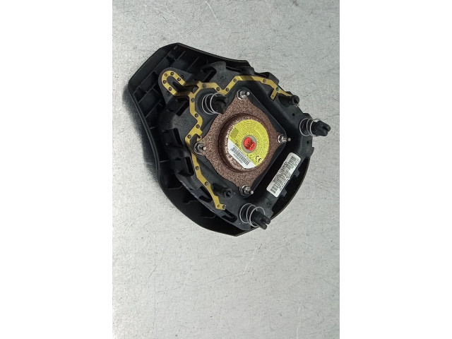 Подушка безопасности водителя 451300D160B0   Toyota Yaris